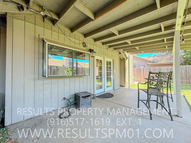 Building Photo - Lovely Upgraded Rocklin Home