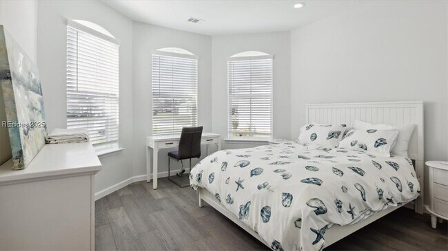 Building Photo - 652 Ocean Hammock Lp