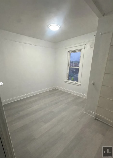 Building Photo - 3581 Eastchester Rd