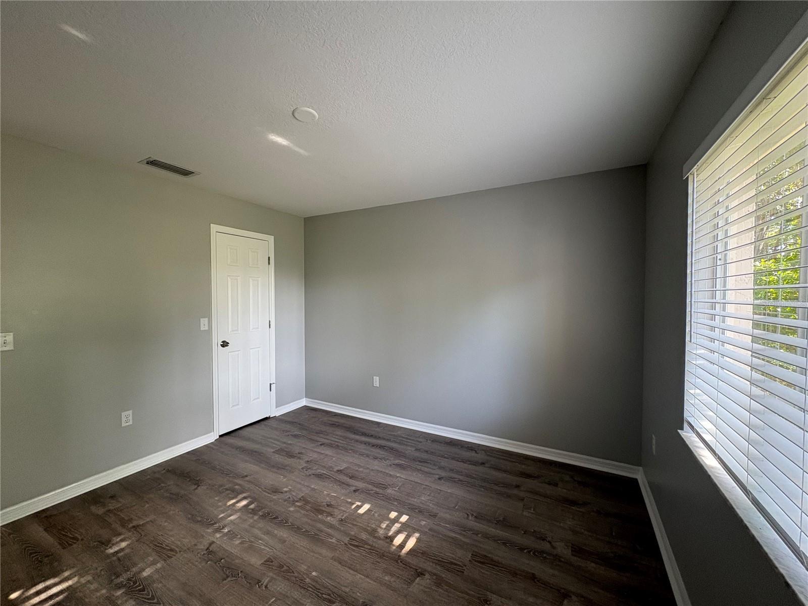 Building Photo - 4031 Wake Ave