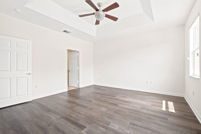 Building Photo - Northeast 18th Avenue, Fort Lauderdale, FL 33304 - 3 BR 2.5 BA townhouse