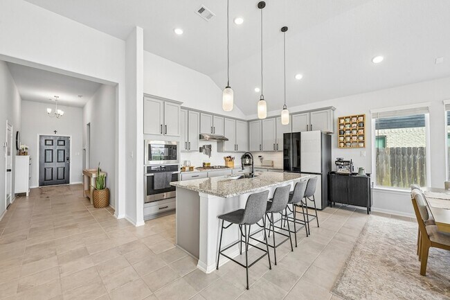 Building Photo - 409 Chardonnay Dr