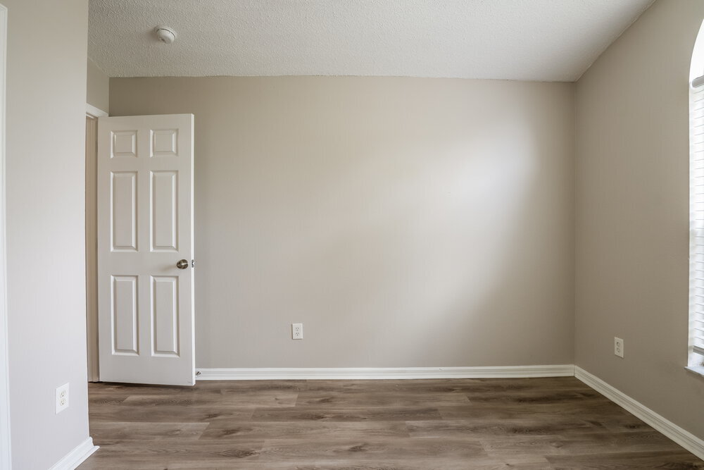 Building Photo - 7920 Oakstone Ct