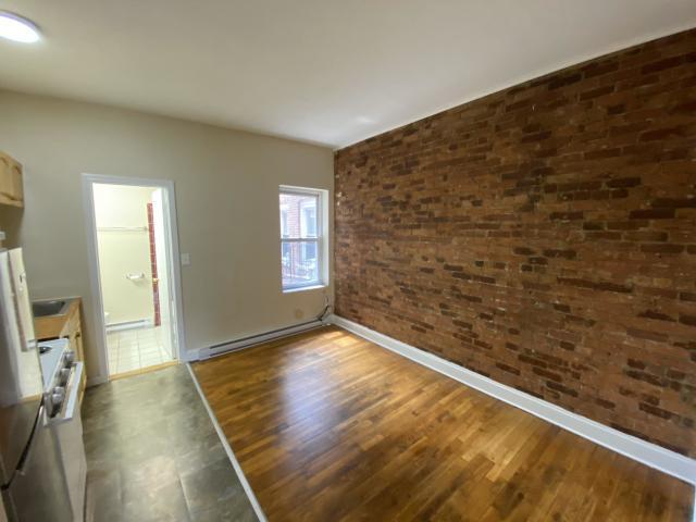 Building Photo - 2 bedroom in Boston MA 02115