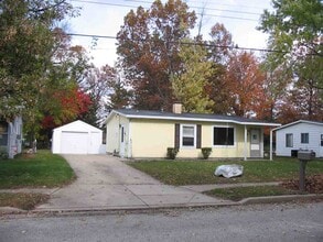 Building Photo - 416 Imus Dr
