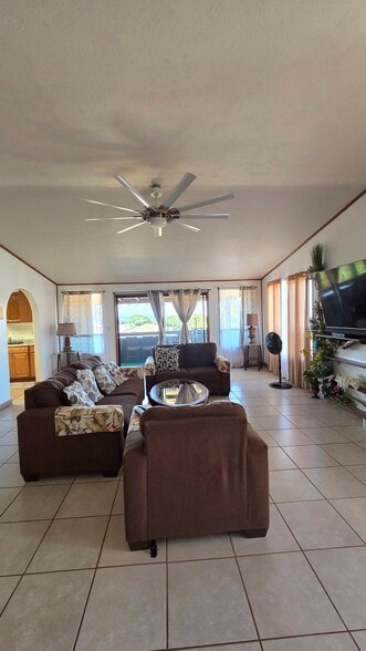 Building Photo - 86 Koki Pl