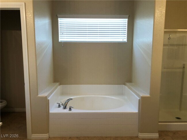 Building Photo - 9642 Volk Ave