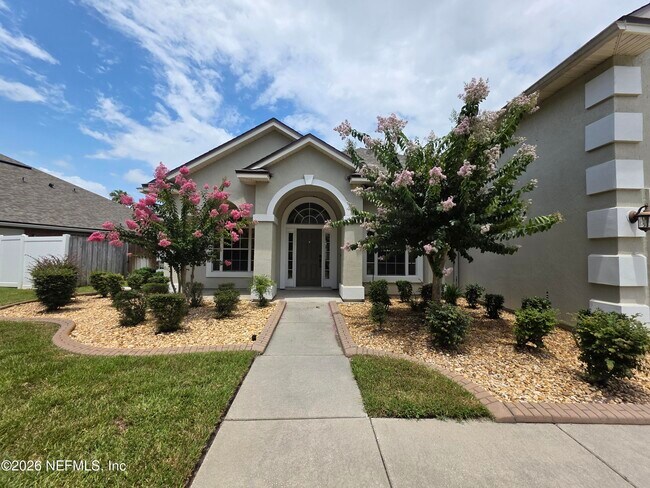 Building Photo - 739 Wakemont Dr