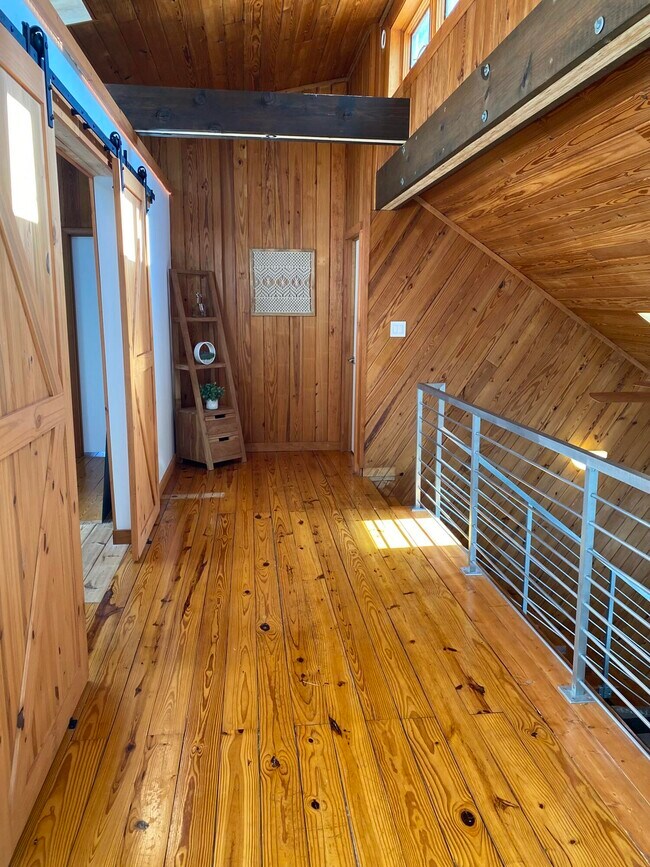 Building Photo - 141 Hunters Trce