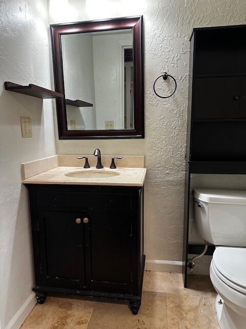 Building Photo - 306 E Olive St