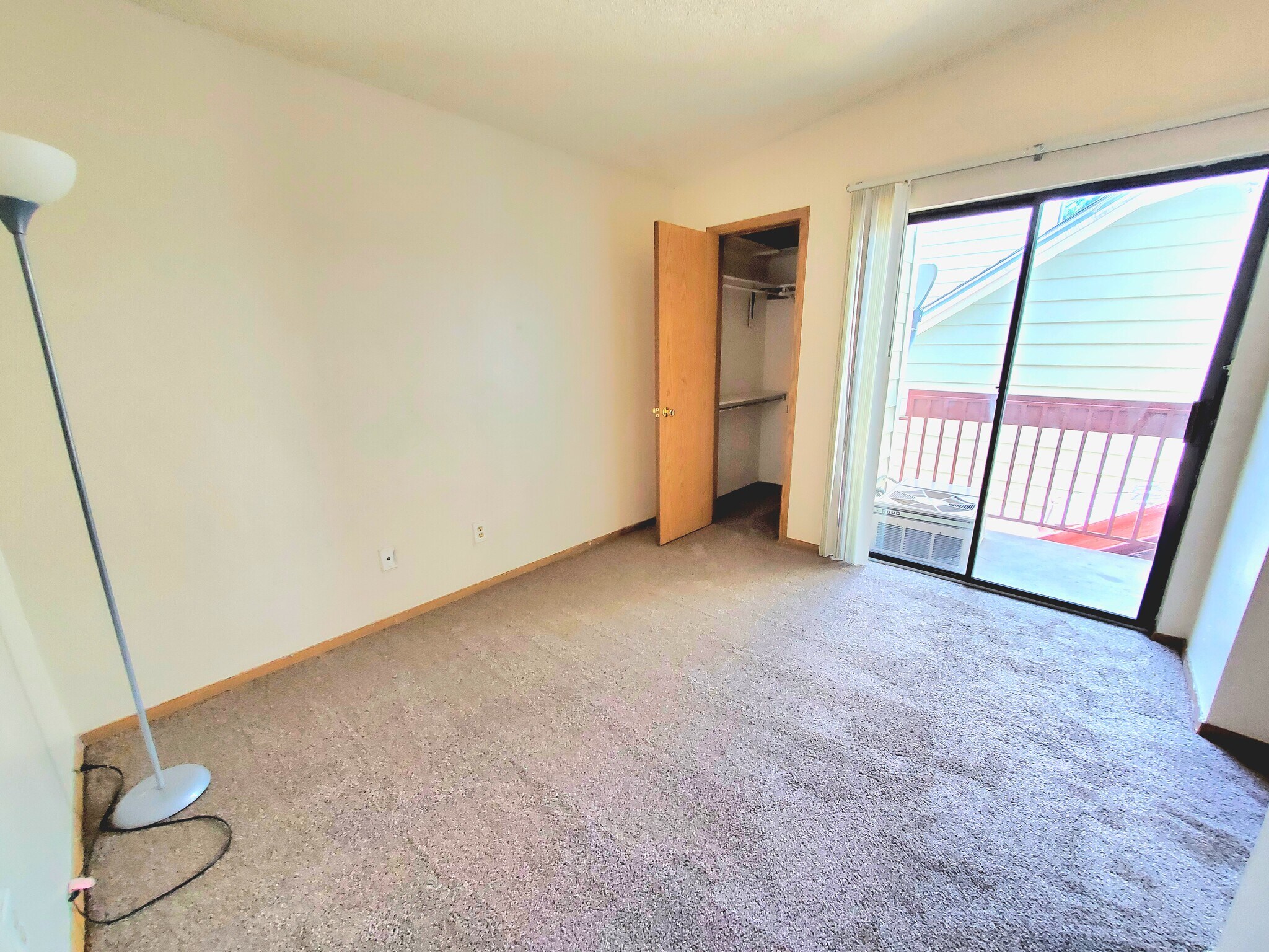Bedroom - 932 S Dearborn Way