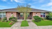 Building Photo - 3 Bed, 3 Bath Duplex in College Station