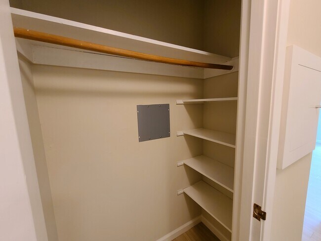 Building Photo - 1400 Castro St