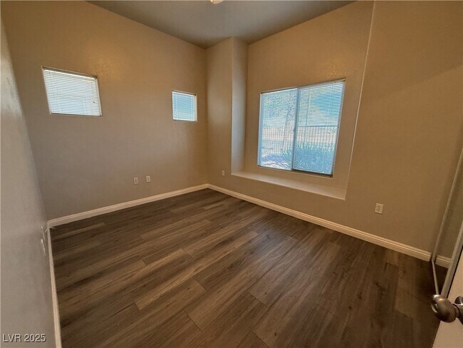Building Photo - 8985 S Durango Dr