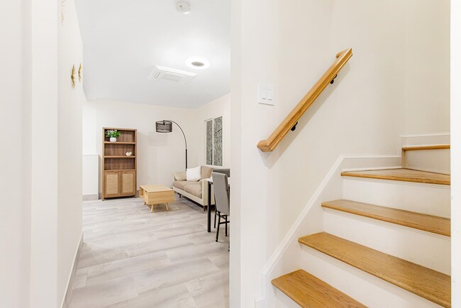 Building Photo - 5501 John F. Kennedy Blvd