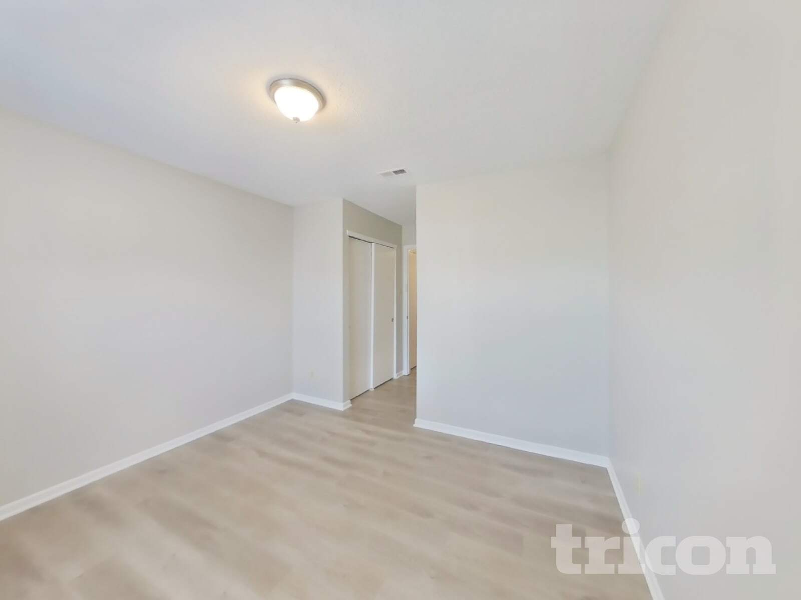 Building Photo - 683 Florence Dr