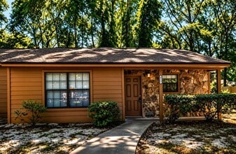 Building Photo - 4777 Leah Ln