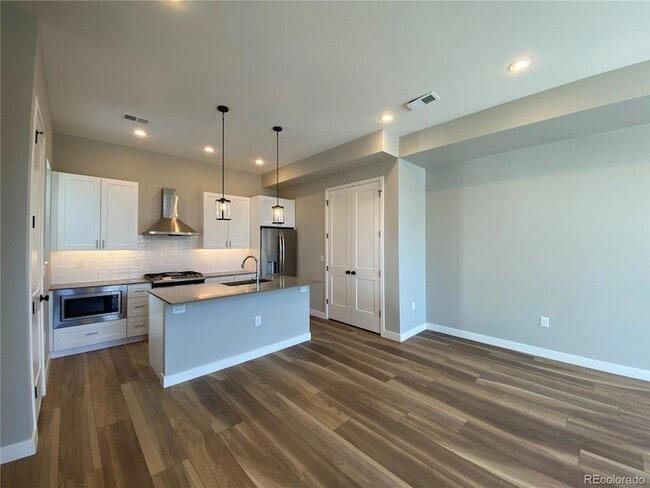 Building Photo - 3539 S Pennsylvania St