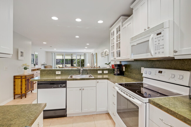 Building Photo - 4801 Esedra Ct