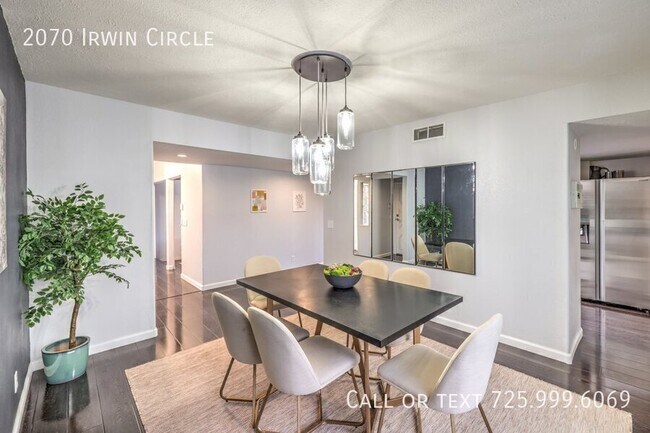 Building Photo - 2070 Irwin Cir