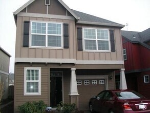 Building Photo - Arbor Roses Beauty