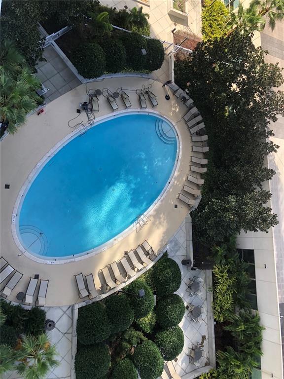 Building Photo - 155 S Court Ave