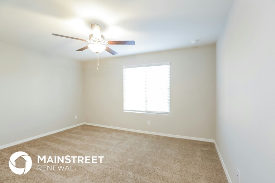 Building Photo - 8235 W Albeniz Pl