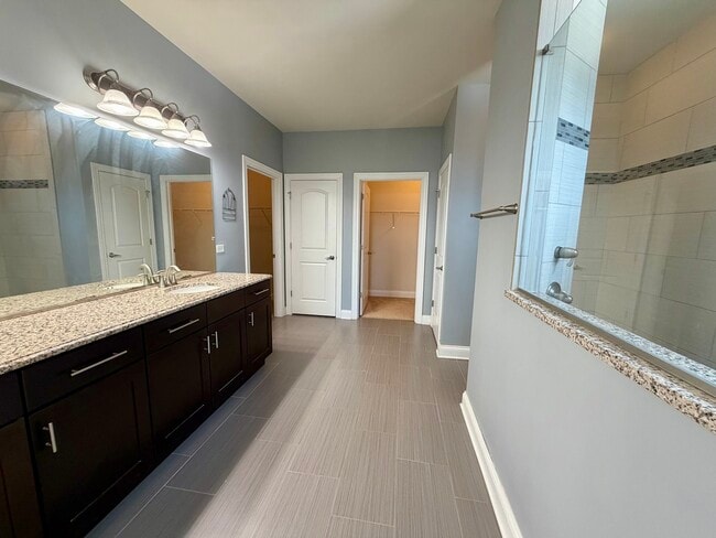 Building Photo - 3907 Nannyberry St