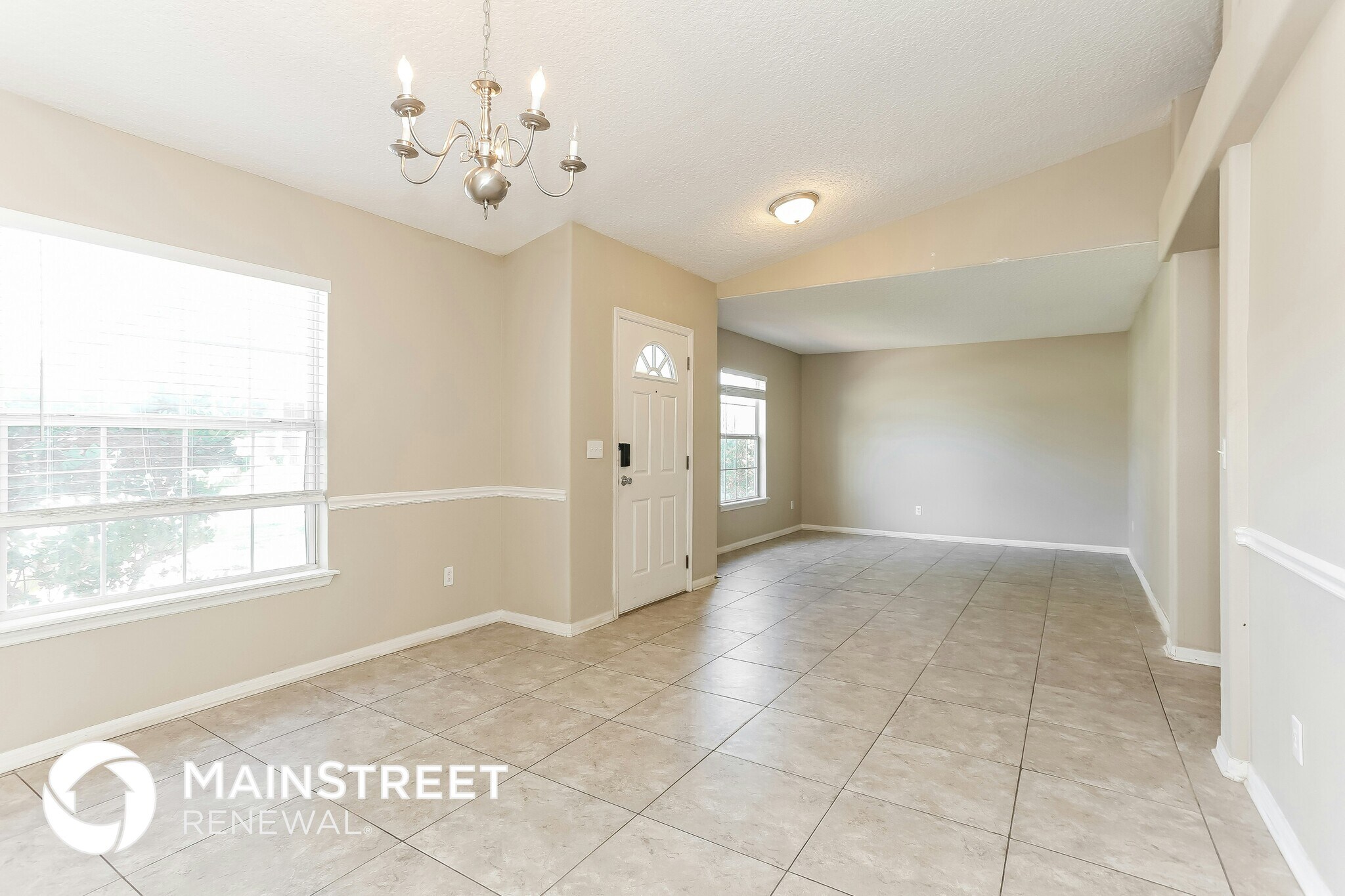 Building Photo - 10002 Lancashire Dr