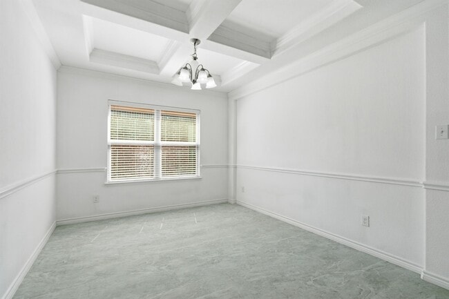 Building Photo - 11300 Hubbard Creek Dr
