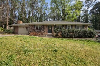 Building Photo - 2649 Homeland Dr