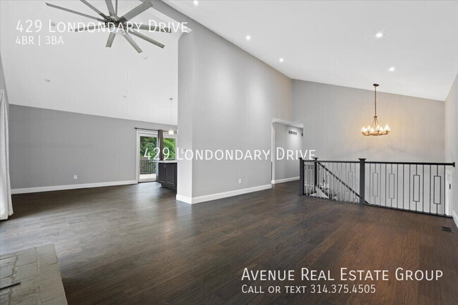 Building Photo - 429 Londondary Dr
