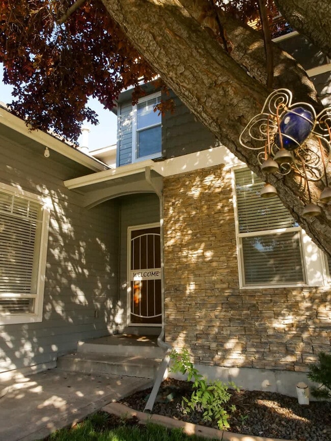 Building Photo - 151 Cub St W