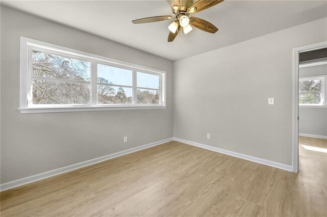 Building Photo - 1963 Shepherd Cir SW