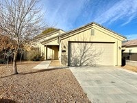 Building Photo - Beautiful 3 Bedroom Home in Central Kingman!