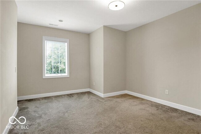 Building Photo - 12167 Silvara Ct