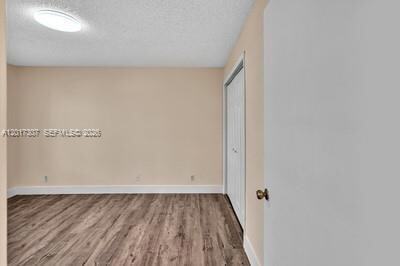 Building Photo - 1395 Cottonwood Cir