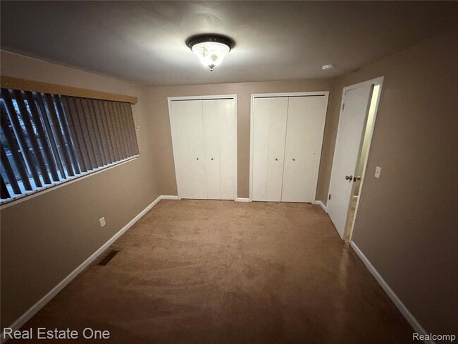 Building Photo - 37035 E Aragona Dr