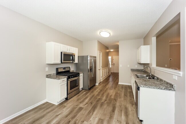 Building Photo - 218 Southwind Ln