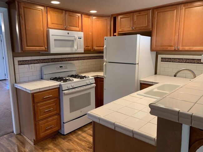 Building Photo - 2661 Carmichael Way