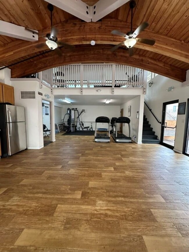 Building Photo - Nor Cal Realty, Inc - 2 bedroom 1.5 bath condo