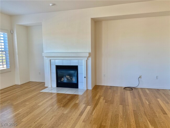 Building Photo - 2768 Cherrydale Falls Dr