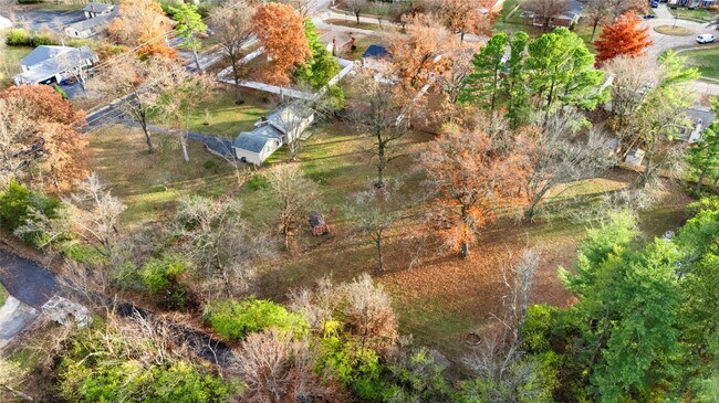 Building Photo - 84 Strecker Rd