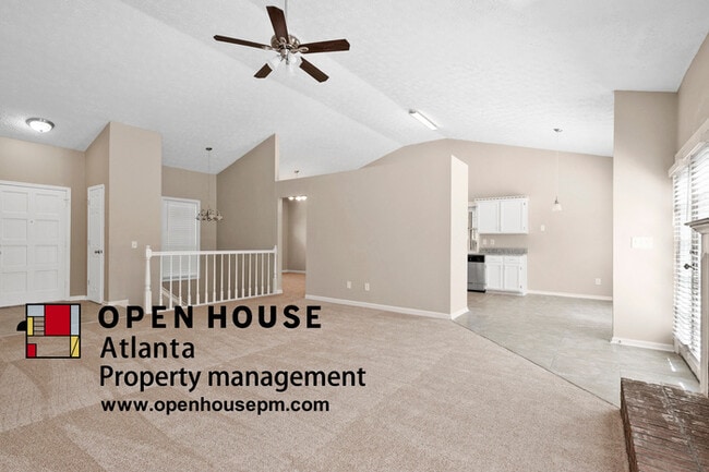 Building Photo - 1820 Stone Forest Dr, Lawrenceville