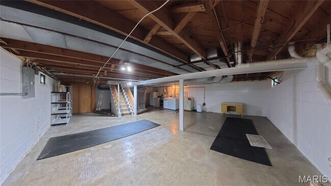 Building Photo - 207 Marilyn Dr