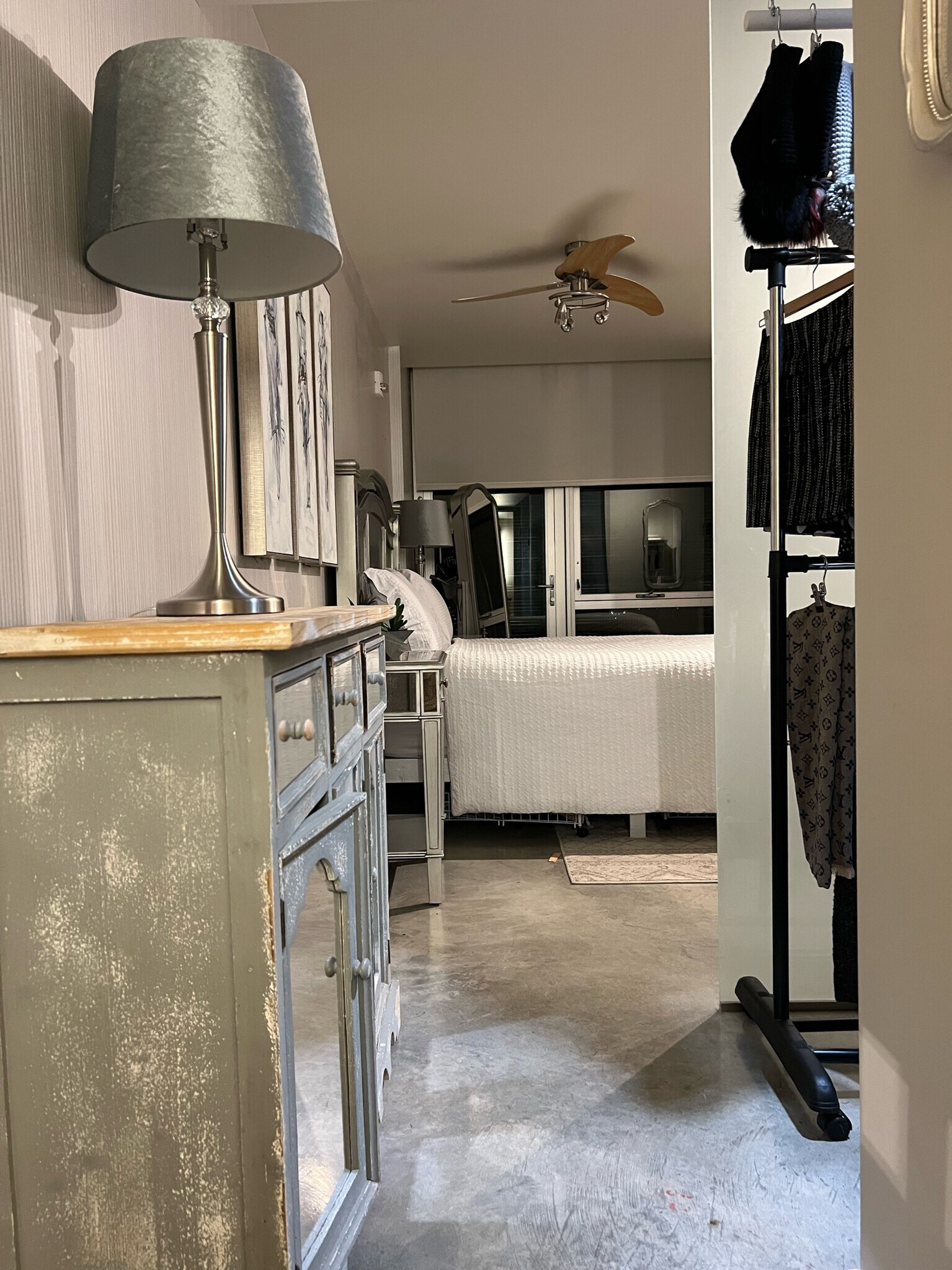 Building Photo - 221 E College St