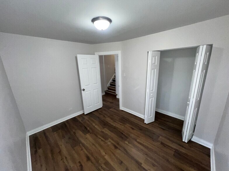 Building Photo - 222 Arcadia St