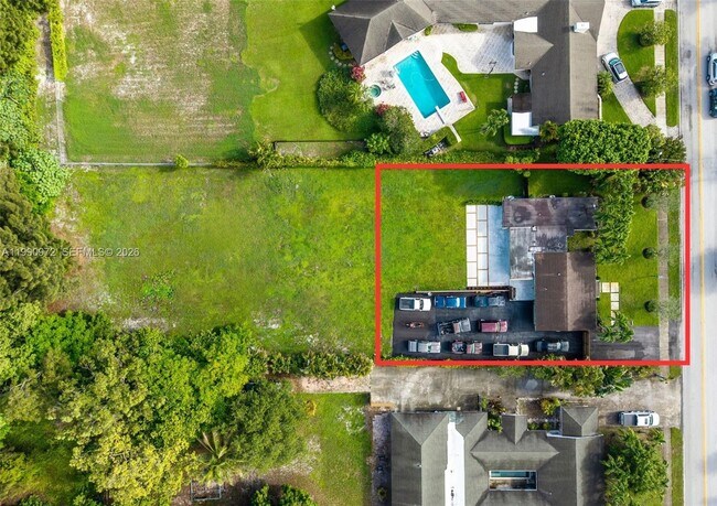 Building Photo - 217 E Acre Dr