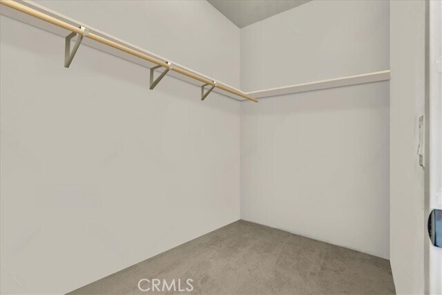 Building Photo - 30 Finch