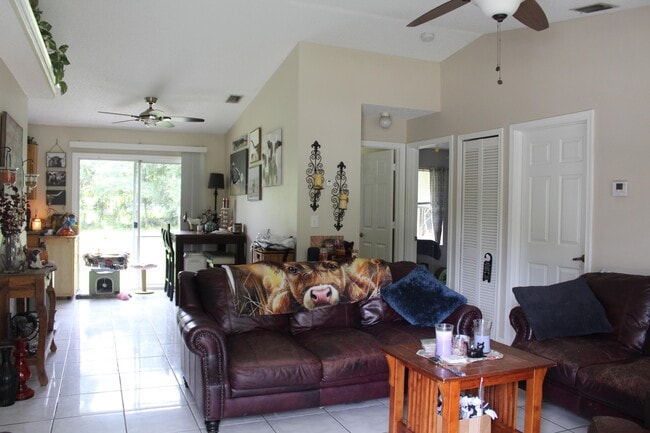 Building Photo - 15780 95th Ln N